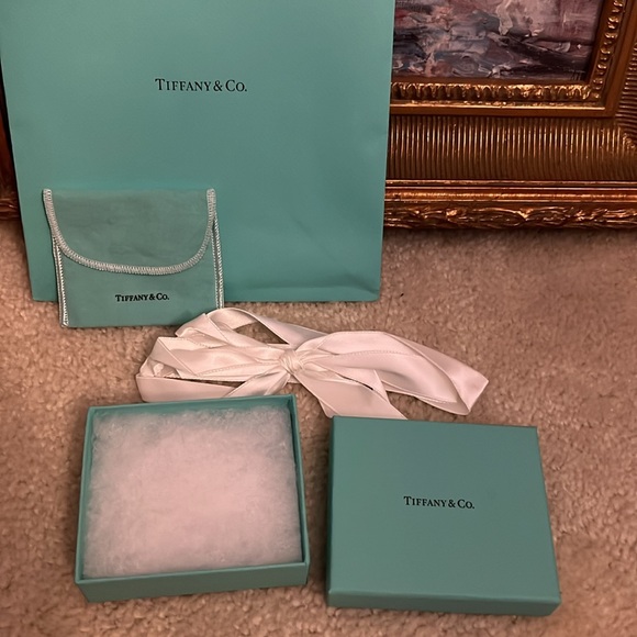 Tiffany & Co. Gift Set - Picture 2 of 4